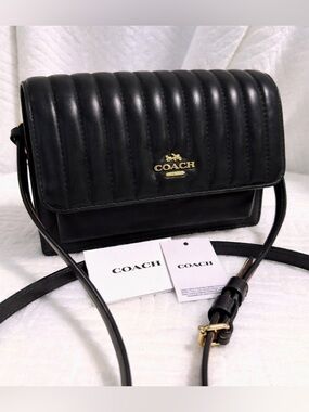 COACH Linear Quilted Black Nappa Leather Belt Bag Crossbody 2Way Convertible Bag